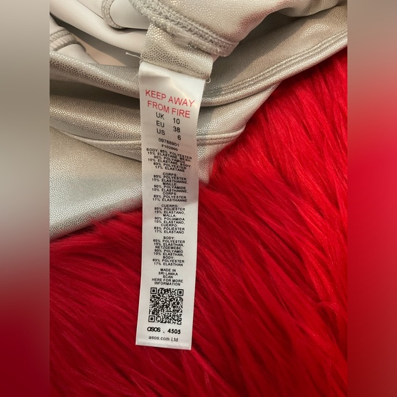 🛑🛑🛑ASOS METALLIC LEGGINGS (made small) - Picture 5 of 7